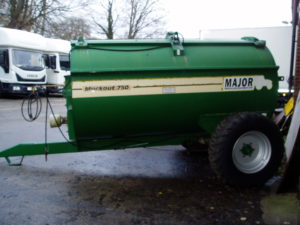 MAJOR 750 MUCKSPREADER